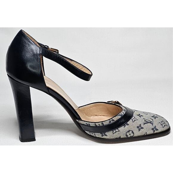 Louis Vuitton D'Orsay ankle strap pumps Mini lin canvas & black leather. - Picture 7 of 11
